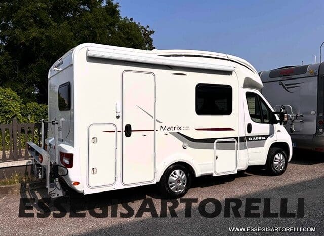 ADRIA MATRIX M 590 SG SEMINTEGRALE 598 CM BASCULANTE 2015 UNIPROPRIETARIO pieno