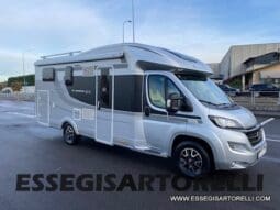 ADRIA MATRIX 50° SILVER COLLECTION M 670 SL GEMELLI GARAGE E BASCULANTE 2016 UNIPRO. 150 POWER pieno