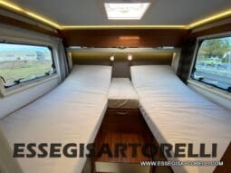 ADRIA MATRIX 50° SILVER COLLECTION M 670 SL GEMELLI GARAGE E BASCULANTE 2016 UNIPRO. 150 POWER pieno
