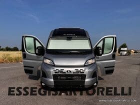 ADRIA TWIN 60° SELECTION 640 SGX PTR AUTOMATICO SILVER 2025 (POP TOP ROOF) POPUOP