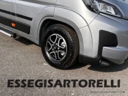 ADRIA TWIN 60° SELECTION 640 SGX PTR AUTOMATICO SILVER 2025 (POP TOP ROOF) POPUOP pieno