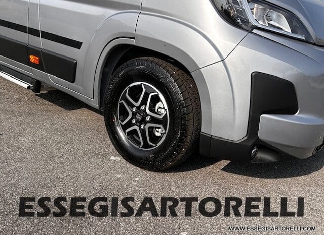 ADRIA TWIN 60° SELECTION 640 SGX PTR AUTOMATICO SILVER 2025 (POP TOP ROOF) POPUOP pieno