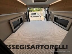 ADRIA TWIN 60° SELECTION 640 SGX PTR AUTOMATICO SILVER 2025 (POP TOP ROOF) POPUOP pieno