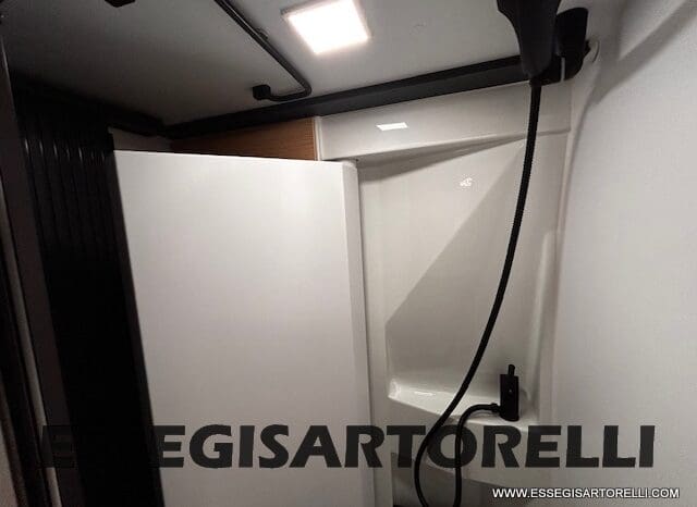 ADRIA TWIN 60° SELECTION 640 SGX PTR AUTOMATICO SILVER 2025 (POP TOP ROOF) POPUOP pieno