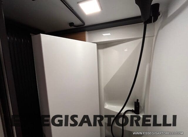 ADRIA TWIN 60° SELECTION 640 SGX PTR AUTOMATICO SILVER 2025 (POP TOP ROOF) POPUOP pieno