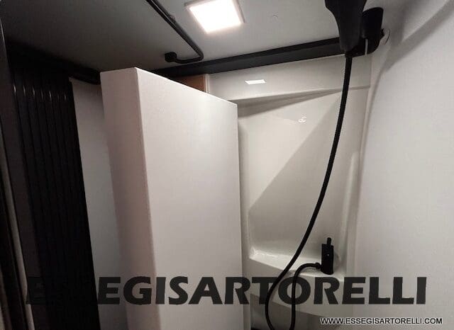 ADRIA TWIN 60° SELECTION 640 SGX PTR AUTOMATICO SILVER 2025 (POP TOP ROOF) POPUOP pieno