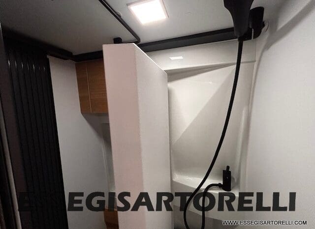 ADRIA TWIN 60° SELECTION 640 SGX PTR AUTOMATICO SILVER 2025 (POP TOP ROOF) POPUOP pieno