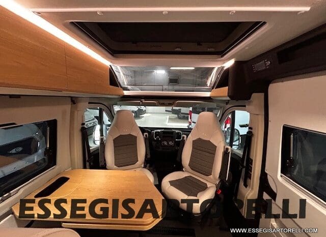 ADRIA TWIN 60° SELECTION 640 SGX PTR AUTOMATICO SILVER 2025 (POP TOP ROOF) POPUOP pieno