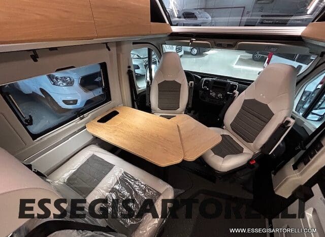 ADRIA TWIN 60° SELECTION 640 SGX PTR AUTOMATICO SILVER 2025 (POP TOP ROOF) POPUOP pieno
