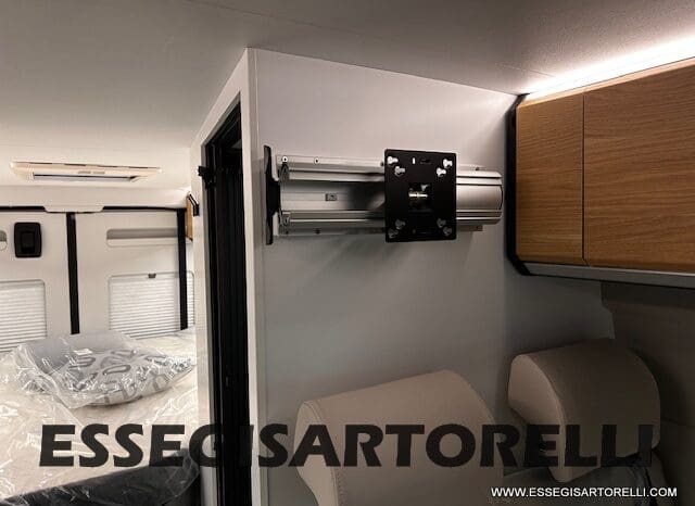ADRIA TWIN 60° SELECTION 640 SGX PTR AUTOMATICO SILVER 2025 (POP TOP ROOF) POPUOP pieno
