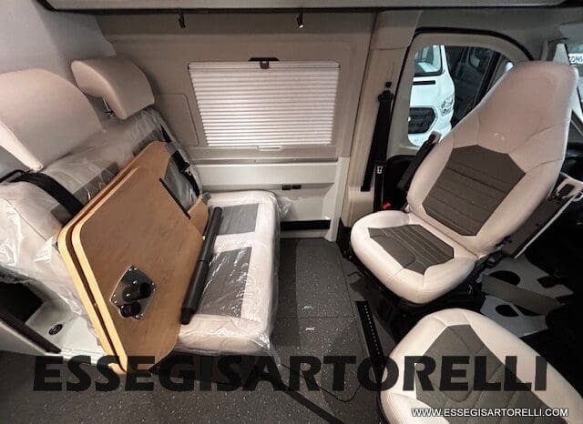 ADRIA TWIN 60° SELECTION 640 SGX PTR AUTOMATICO SILVER 2025 (POP TOP ROOF) POPUOP pieno