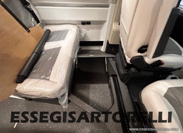 ADRIA TWIN 60° SELECTION 640 SGX PTR AUTOMATICO SILVER 2025 (POP TOP ROOF) POPUOP pieno