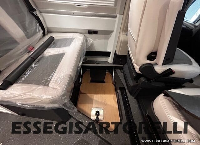 ADRIA TWIN 60° SELECTION 640 SGX PTR AUTOMATICO SILVER 2025 (POP TOP ROOF) POPUOP pieno