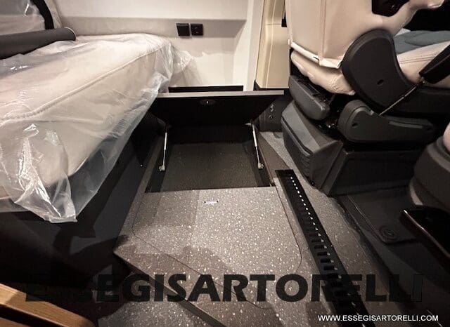 ADRIA TWIN 60° SELECTION 640 SGX PTR AUTOMATICO SILVER 2025 (POP TOP ROOF) POPUOP pieno
