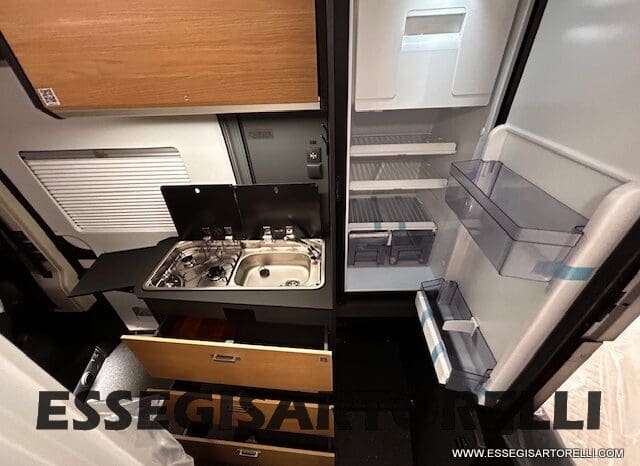 ADRIA TWIN 60° SELECTION 640 SGX PTR AUTOMATICO SILVER 2025 (POP TOP ROOF) POPUOP pieno