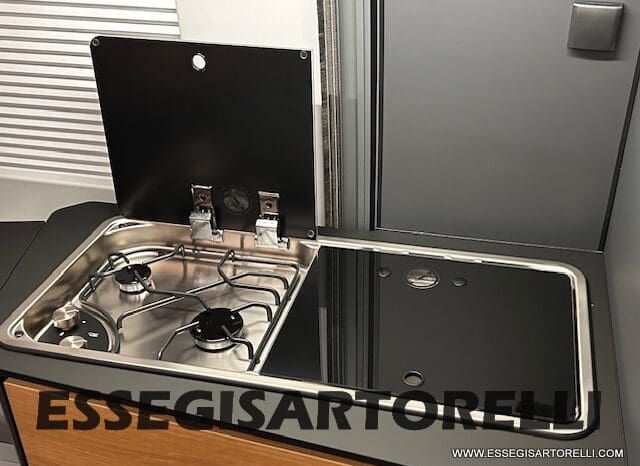 ADRIA TWIN 60° SELECTION 640 SGX PTR AUTOMATICO SILVER 2025 (POP TOP ROOF) POPUOP pieno