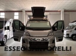 ADRIA TWIN 60° SELECTION 640 SGX PTR AUTOMATICO SILVER 2025 (POP TOP ROOF) POPUOP pieno
