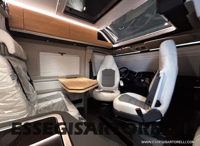 ADRIA TWIN 60° SELECTION 640 SGX PTR AUTOMATICO SILVER 2025 (POP TOP ROOF) POPUOP pieno