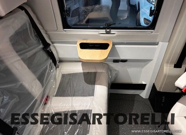ADRIA TWIN 60° SELECTION 640 SGX PTR AUTOMATICO SILVER 2025 (POP TOP ROOF) POPUOP pieno