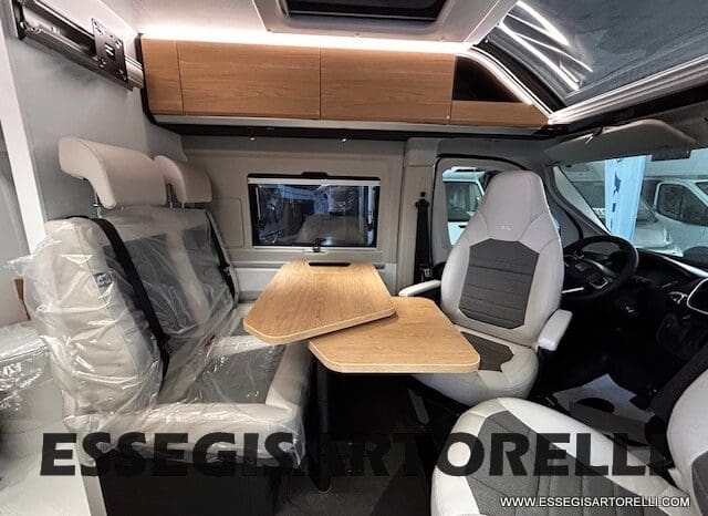 ADRIA TWIN 60° SELECTION 640 SGX PTR AUTOMATICO SILVER 2025 (POP TOP ROOF) POPUOP pieno