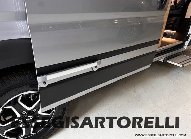 ADRIA TWIN 60° SELECTION 640 SGX PTR AUTOMATICO SILVER 2025 (POP TOP ROOF) POPUOP pieno