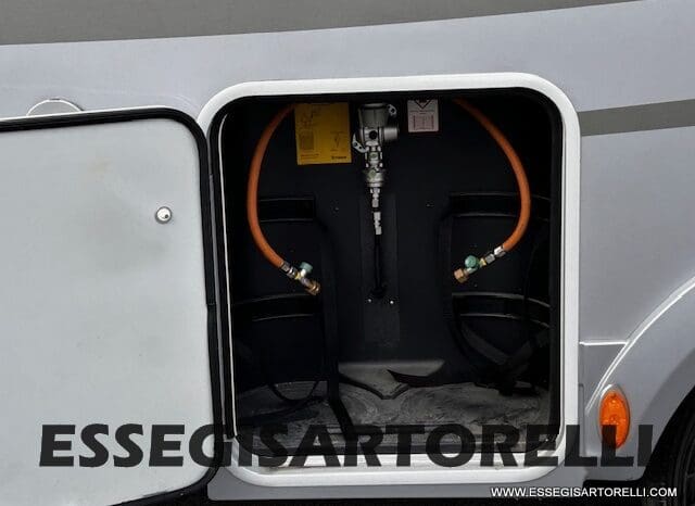 ADRIA MATRIX 50° SILVER COLLECTION M 670 SL GEMELLI GARAGE E BASCULANTE 2016 UNIPRO. 150 POWER GANCIO TRAINO pieno