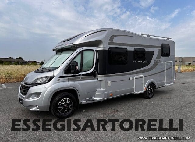 ADRIA MATRIX 50° SILVER COLLECTION M 670 SL GEMELLI GARAGE E BASCULANTE 2016 UNIPRO. 150 POWER GANCIO TRAINO pieno