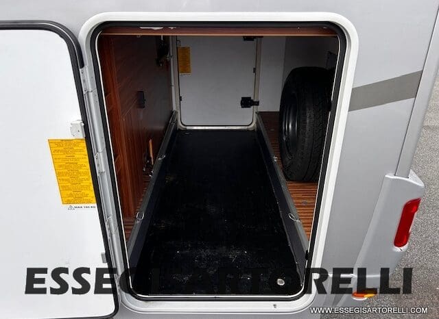 ADRIA MATRIX 50° SILVER COLLECTION M 670 SL GEMELLI GARAGE E BASCULANTE 2016 UNIPRO. 150 POWER GANCIO TRAINO pieno