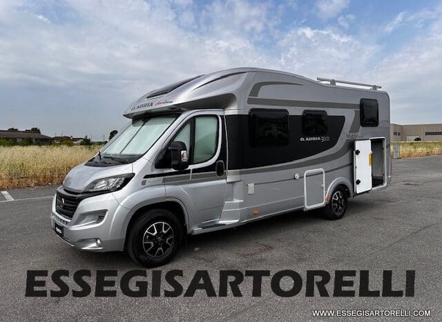 ADRIA MATRIX 50° SILVER COLLECTION M 670 SL GEMELLI GARAGE E BASCULANTE 2016 UNIPRO. 150 POWER GANCIO TRAINO pieno