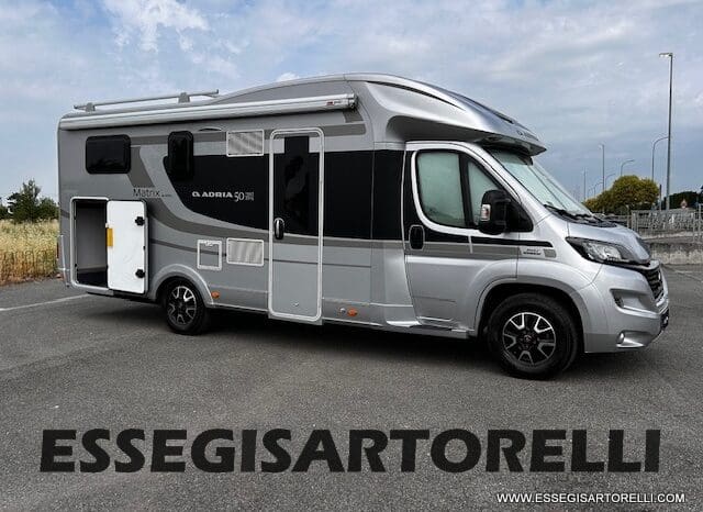 ADRIA MATRIX 50° SILVER COLLECTION M 670 SL GEMELLI GARAGE E BASCULANTE 2016 UNIPRO. 150 POWER GANCIO TRAINO pieno