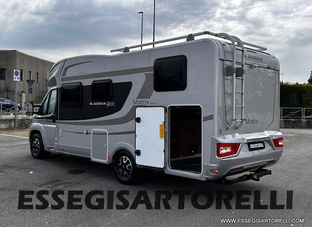 ADRIA MATRIX 50° SILVER COLLECTION M 670 SL GEMELLI GARAGE E BASCULANTE 2016 UNIPRO. 150 POWER GANCIO TRAINO pieno