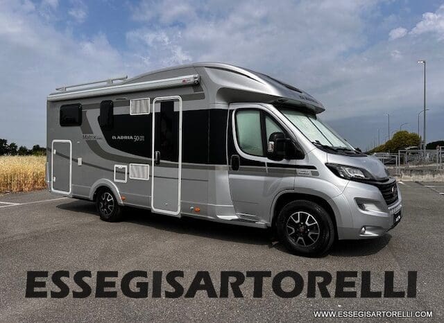 ADRIA MATRIX 50° SILVER COLLECTION M 670 SL GEMELLI GARAGE E BASCULANTE 2016 UNIPRO. 150 POWER GANCIO TRAINO pieno