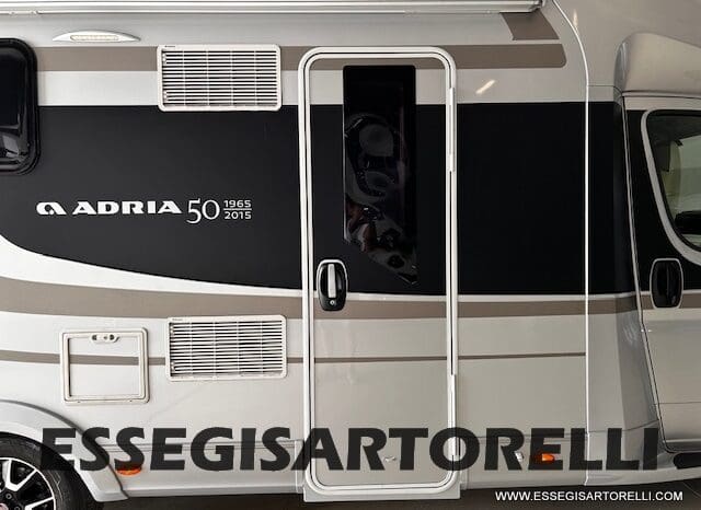ADRIA MATRIX 50° SILVER COLLECTION M 670 SL GEMELLI GARAGE E BASCULANTE 2016 UNIPRO. 150 POWER GANCIO TRAINO pieno