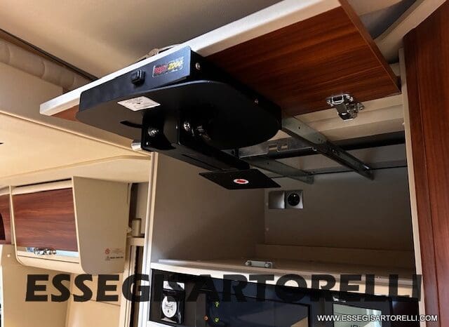 ADRIA MATRIX 50° SILVER COLLECTION M 670 SL GEMELLI GARAGE E BASCULANTE 2016 UNIPRO. 150 POWER GANCIO TRAINO pieno