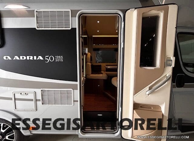 ADRIA MATRIX 50° SILVER COLLECTION M 670 SL GEMELLI GARAGE E BASCULANTE 2016 UNIPRO. 150 POWER GANCIO TRAINO pieno