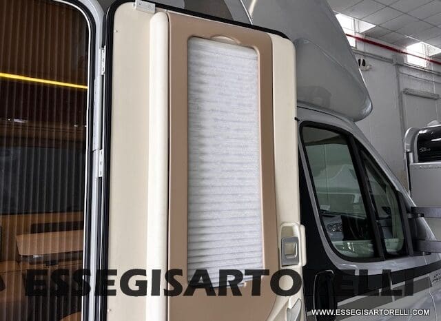 ADRIA MATRIX 50° SILVER COLLECTION M 670 SL GEMELLI GARAGE E BASCULANTE 2016 UNIPRO. 150 POWER GANCIO TRAINO pieno