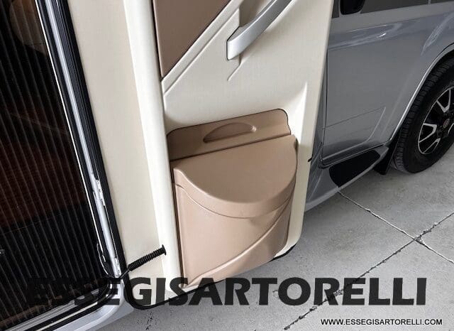 ADRIA MATRIX 50° SILVER COLLECTION M 670 SL GEMELLI GARAGE E BASCULANTE 2016 UNIPRO. 150 POWER GANCIO TRAINO pieno