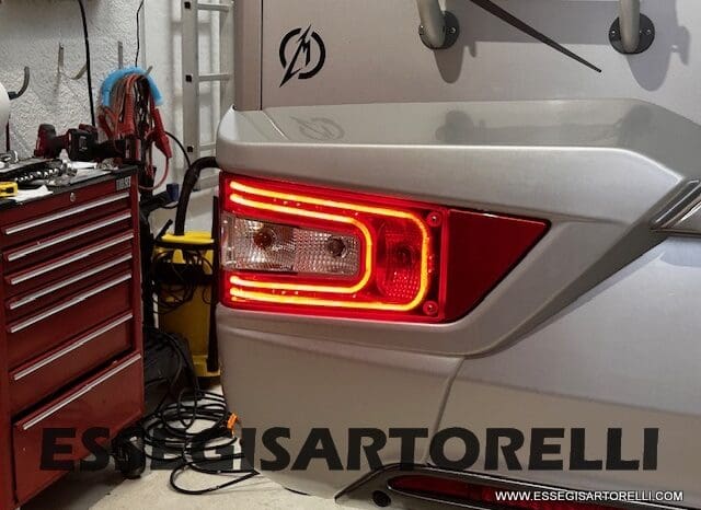 ADRIA MATRIX 50° SILVER COLLECTION M 670 SL GEMELLI GARAGE E BASCULANTE 2016 UNIPRO. 150 POWER GANCIO TRAINO pieno