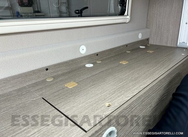 CHAUSSON PREMIUM V 690 AUTOMATICO 2023 POWER UNIPROPR. VAN 636 DOPPIO CLIMA FULL KM 6.108 pieno