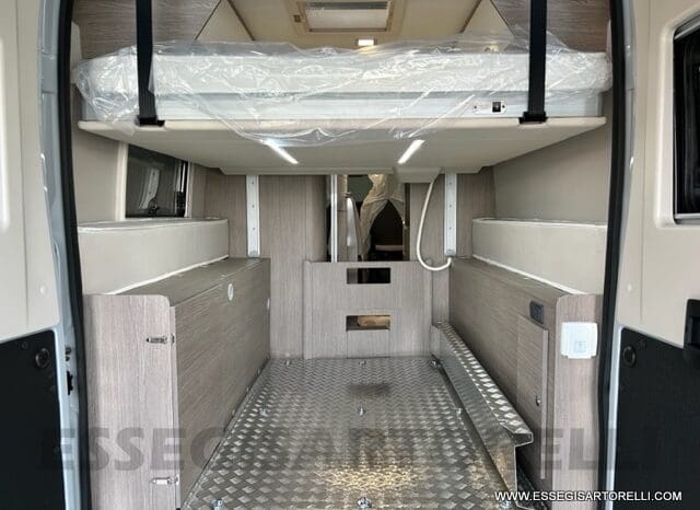 CHAUSSON PREMIUM V 690 AUTOMATICO 2023 POWER UNIPROPR. VAN 636 DOPPIO CLIMA FULL KM 6.108 pieno