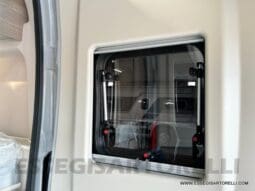 CHAUSSON PREMIUM V 690 AUTOMATICO 2023 POWER UNIPROPR. VAN 636 DOPPIO CLIMA FULL KM 6.108 pieno