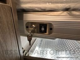 CHAUSSON PREMIUM V 690 AUTOMATICO 2023 POWER UNIPROPR. VAN 636 DOPPIO CLIMA FULL KM 6.108 pieno