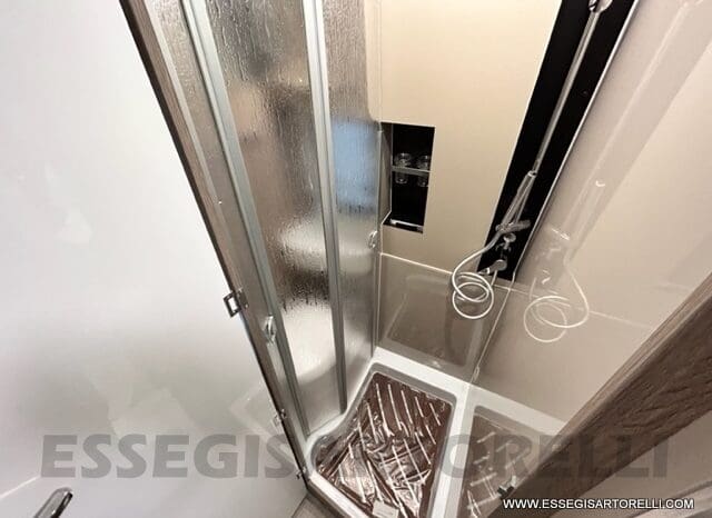 CHAUSSON PREMIUM V 690 AUTOMATICO 2023 POWER UNIPROPR. VAN 636 DOPPIO CLIMA FULL KM 6.108 pieno