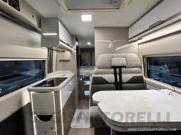 CHAUSSON PREMIUM V 690 AUTOMATICO 2023 POWER UNIPROPR. VAN 636 DOPPIO CLIMA FULL KM 6.108 pieno