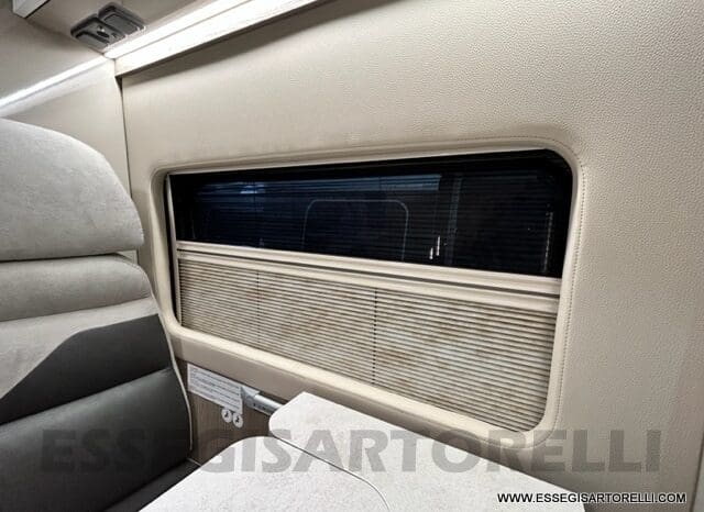 CHAUSSON PREMIUM V 690 AUTOMATICO 2023 POWER UNIPROPR. VAN 636 DOPPIO CLIMA FULL KM 6.108 pieno