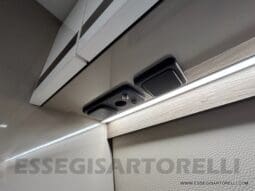 CHAUSSON PREMIUM V 690 AUTOMATICO 2023 POWER UNIPROPR. VAN 636 DOPPIO CLIMA FULL KM 6.108 pieno
