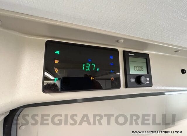 CHAUSSON PREMIUM V 690 AUTOMATICO 2023 POWER UNIPROPR. VAN 636 DOPPIO CLIMA FULL KM 6.108 pieno