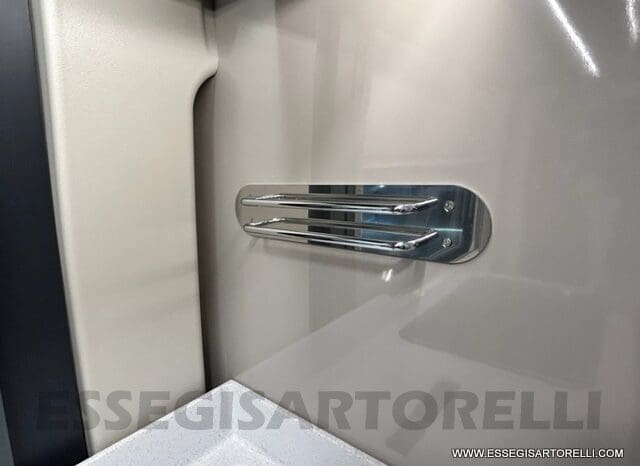 CHAUSSON PREMIUM V 690 AUTOMATICO 2023 POWER UNIPROPR. VAN 636 DOPPIO CLIMA FULL KM 6.108 pieno