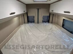 CHAUSSON PREMIUM V 690 AUTOMATICO 2023 POWER UNIPROPR. VAN 636 DOPPIO CLIMA FULL KM 6.108 pieno