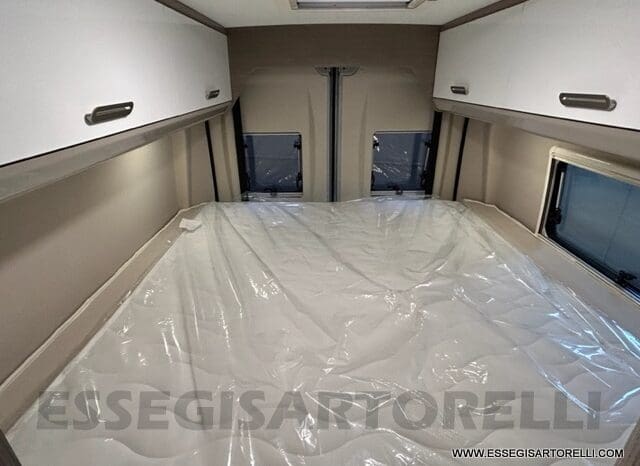 CHAUSSON PREMIUM V 690 AUTOMATICO 2023 POWER UNIPROPR. VAN 636 DOPPIO CLIMA FULL KM 6.108 pieno